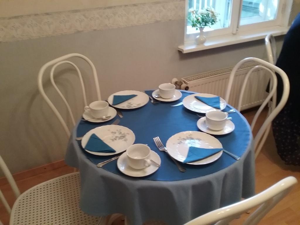 Poska Villa Guesthouse Таллин Экстерьер фото